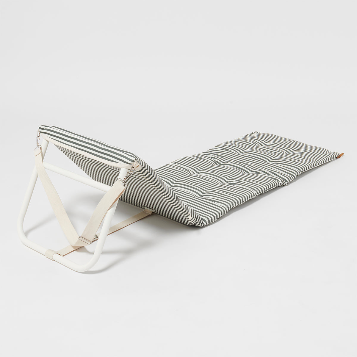 Liegender Strandstuhl The Vacay Olive (SS25)