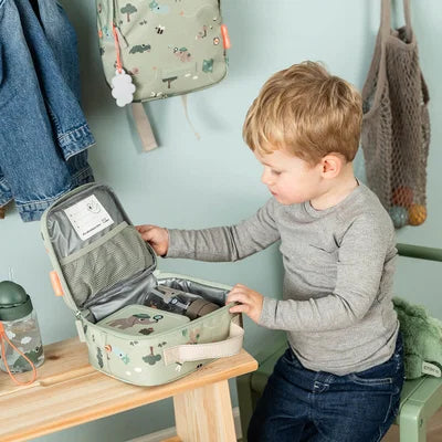 Kleine Snackbox mit Food picks Tiny trails Grün