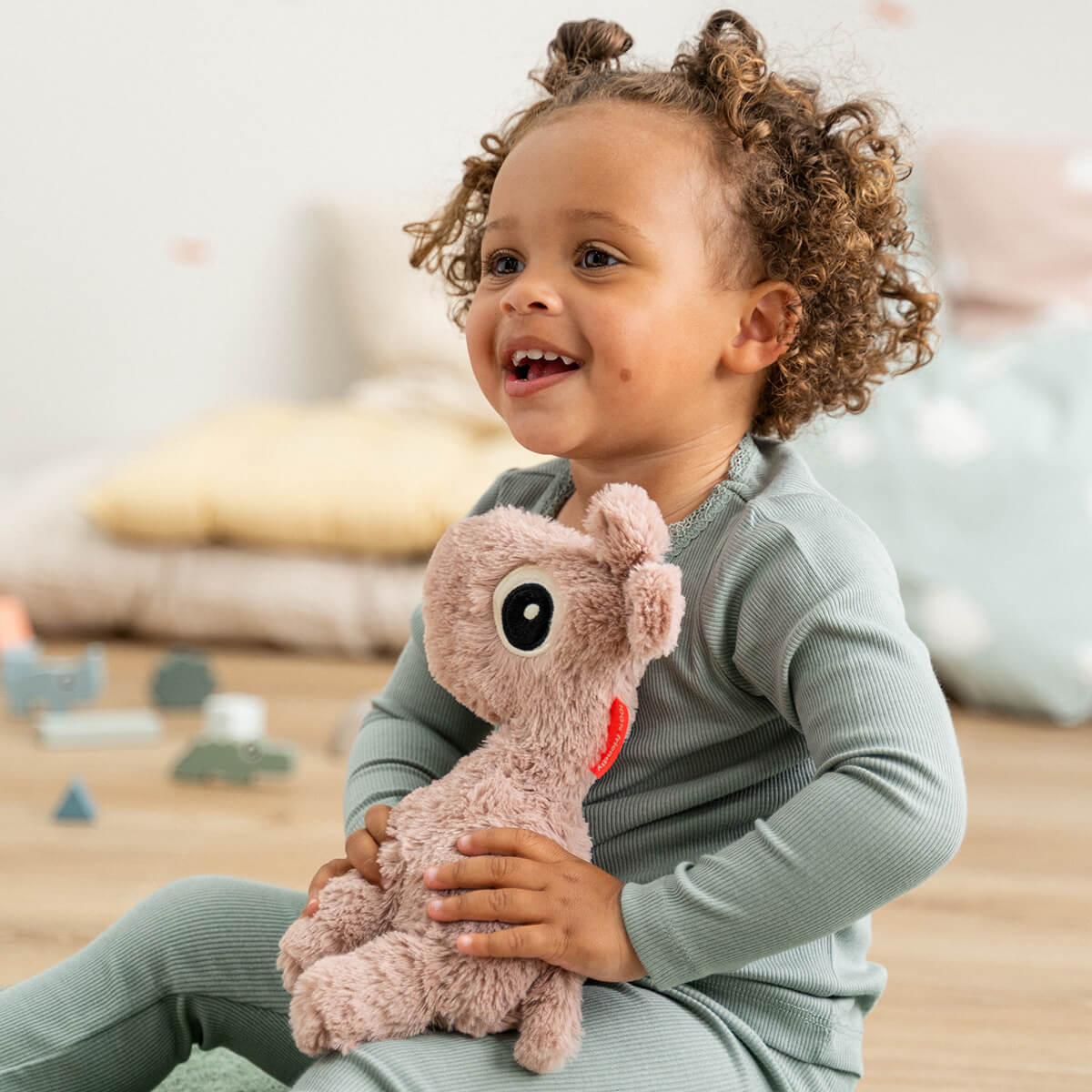 Kuschelfreund Raffi Rosa 26 cm