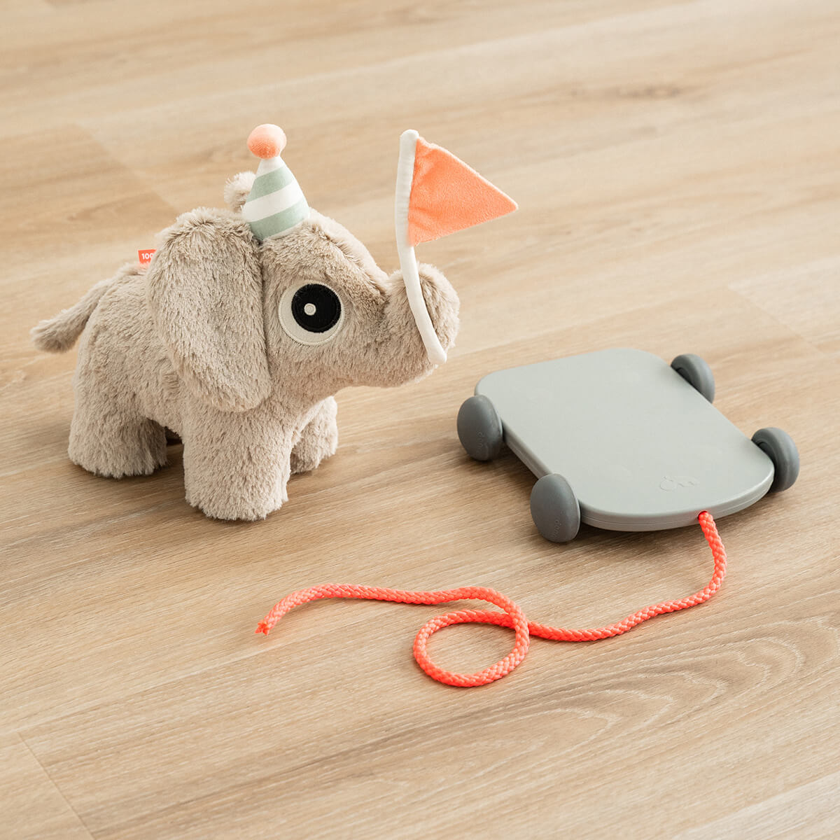 Nachziehspielzeug 2-in-1 Elphee Sand