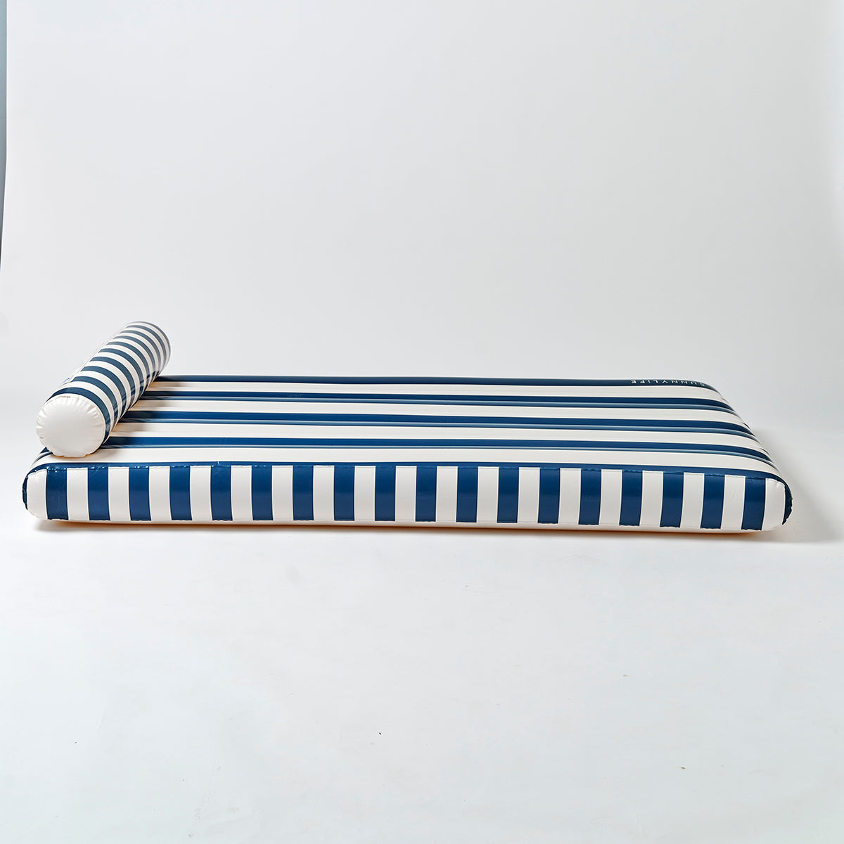 Luxe Lilo  Marine Stripe
